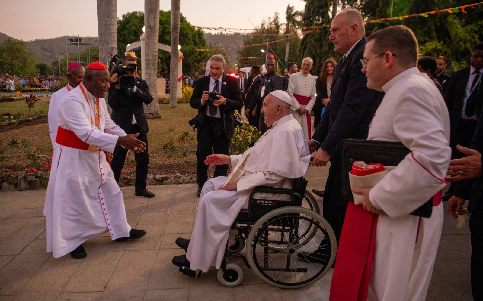 El Papa Francisco al llegar al encuentro con obispos y sacerdotes este 7 de septiembre?w=200&h=150