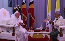 El Papa Francisco conversa con el presidente de Timor Oriental, José Ramos Horta