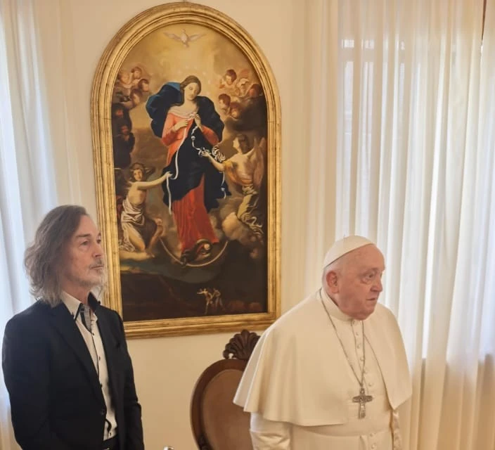 El Papa Francisco se reúne con el artista ruso Nikas Safronov, retratista de Putin