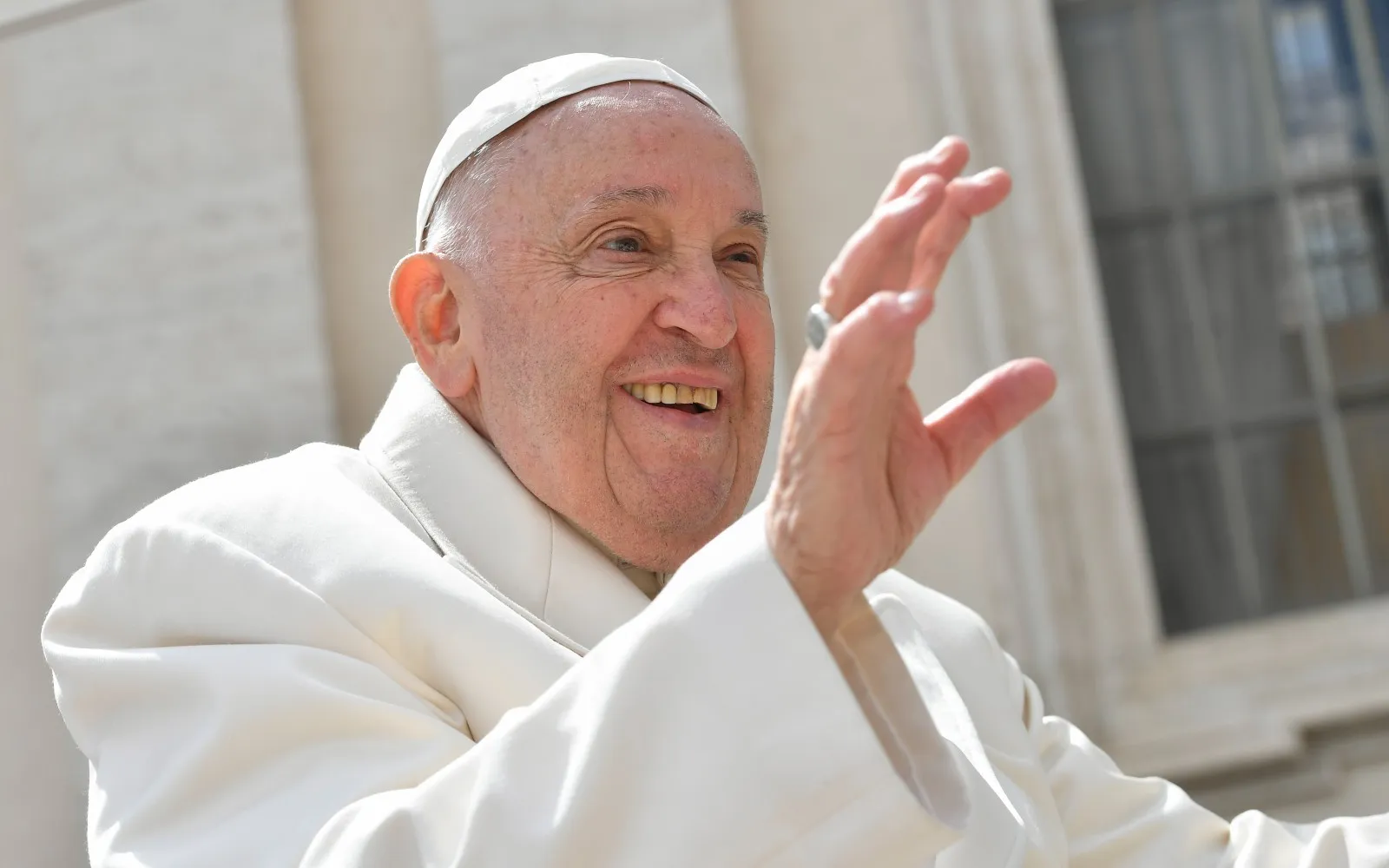 Vatican publishes the official program of Pope Francis to Verona