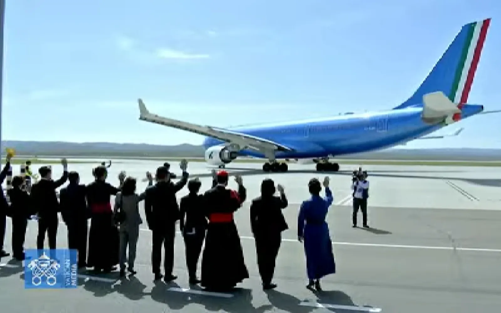 El Papa Francisco despega desde el Aeropuerto Internacional Chinggis Khaan hacia Roma.?w=200&h=150