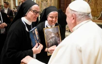 Imagen de la audiencia en el Vaticano este 5 de diciembre con las monjas monjas canonesas del Espíritu Santo en Sassia