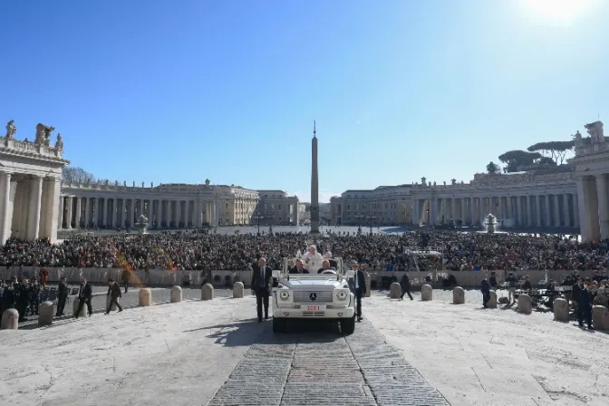 El Papa Francisco pide unión entre políticos de Argentina “para llevar la patria adelante”