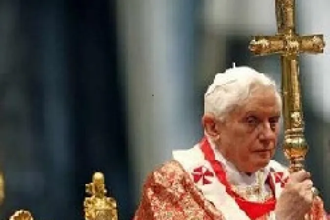 "No existe Iglesia sin Pentecostés y no existe Pentecostés sin la Virgen María" dice el Papa