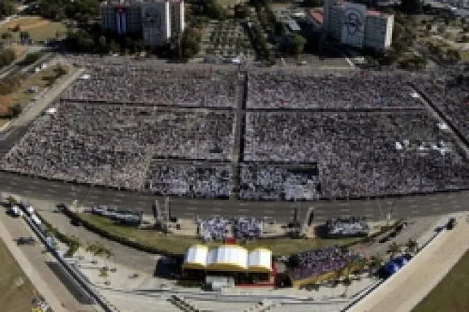 Benedicto XVI propone verdad y libertad para cambiar Cuba y el mundo