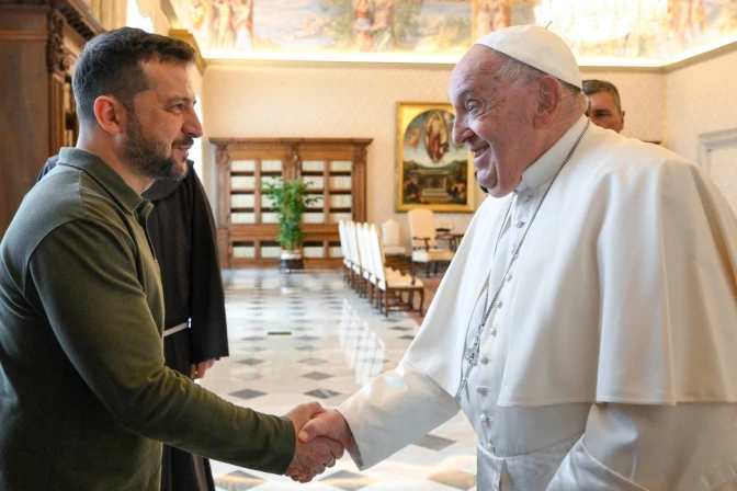 El Papa Francisco recibe a Zelenski este 11 de octubre en el Vaticano