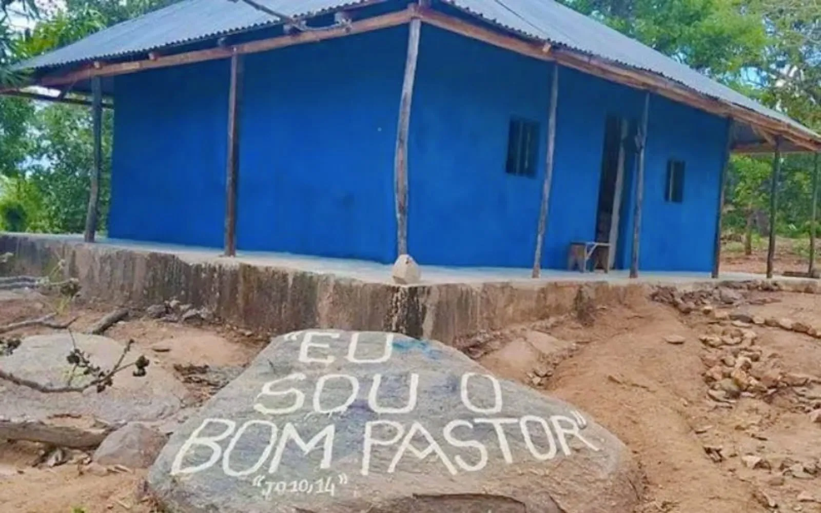 Mozambique: Catholic priest shares drama of terrorist attack and how he protected the Blessed Sacrament