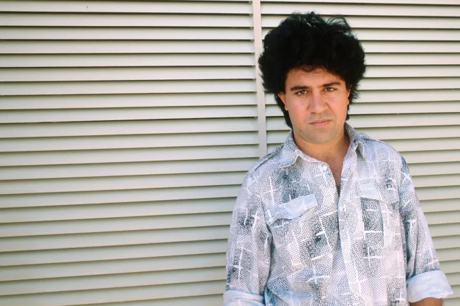 Pedro Almodóvar en los años 80 del siglo XX.