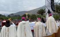 Misa en la peregrinación a Santa Teresa de los Andes