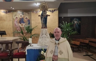 Imagen de la Virgen del Pilar perdida en las inundaciones que añora el P. Alberola, párroco de Catarroja (España). Crédito: Cedida por el P. José Vicente Alberola.