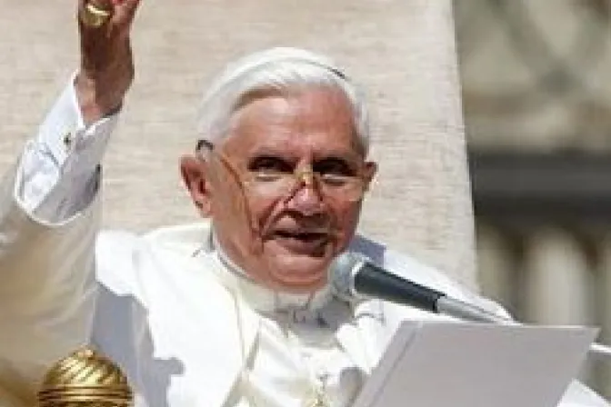 Fe católica es don precioso de Dios que todos deben conocer, dice Benedicto XVI
