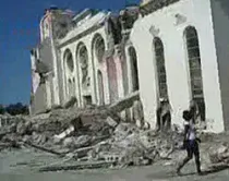 Catedral de Puerto Príncipe en ruinas 