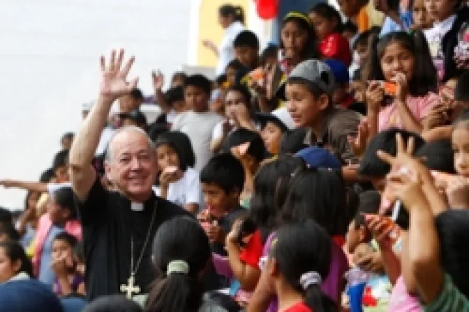 Cardenal Cipriani celebra hoy 35 años de sacerdote