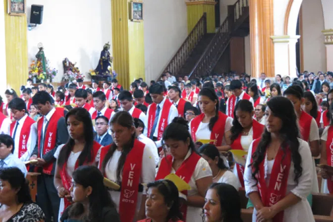 Arzobispo a jóvenes: Sal de tu vida de pecado y aspira a la santidad