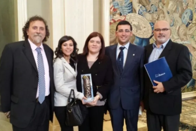 Premian a Confederación de Centros Juveniles Don Bosco por trabajo contra las drogas