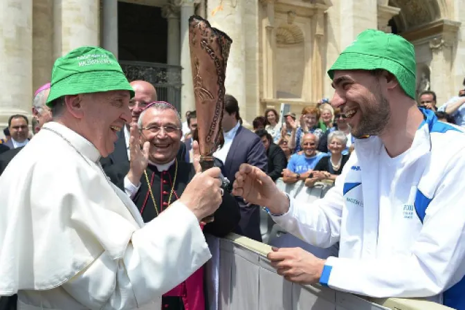 El Papa a jóvenes: El amor de Cristo y su amistad no son una ilusión