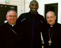 Mons. Gómez / Kobe Bryant / Cardenal Cipriani