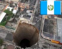 Un forado en el centro de Guatemala producto de los desastres naturales (foto AP)