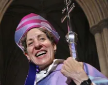 La "obispa" episcopaliana Katharine Jefferts Schori
