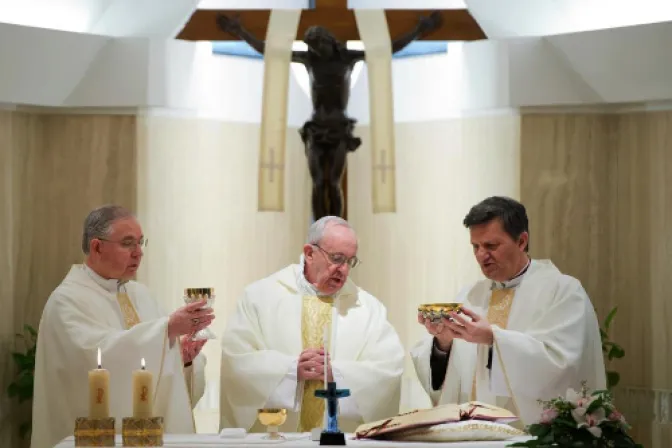 Es el momento para que latinos amen y vivan más su fe, afirma Mons. Gómez