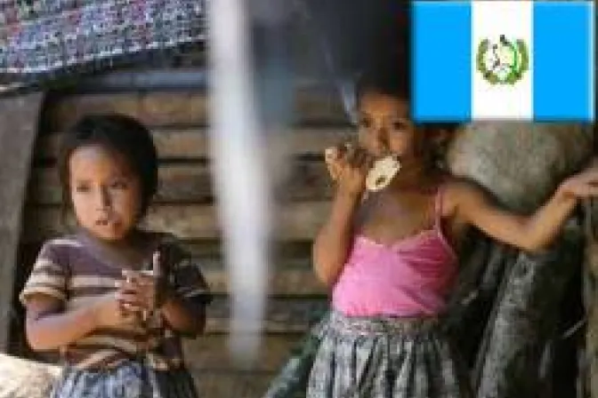 Desnutrición infantil ofende dignidad humana, advierten Obispos de Guatemala