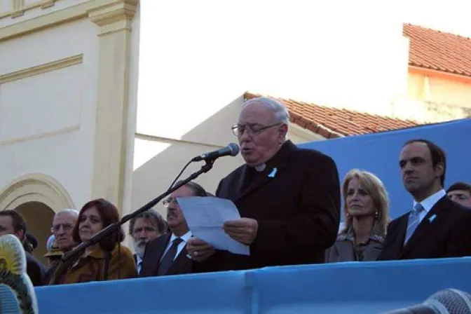 Obispos de Argentina llamaron a la unidad y a trabajar por justicia y solidaridad