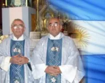 Los hermanos Ostojic, que acaban de celebrar 40 años de sacerdocio