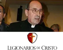 Mons. Velasio de Paolis, Delegado Pontificio para los Legionarios de Cristo