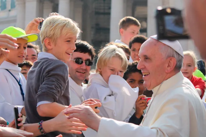 ¡Tú estás invitado a la fiesta, a la alegría con Jesús!, clama el Papa