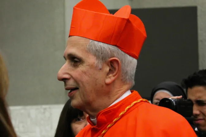 Cardenal Poli: Recen por el Papa y si les queda tiempo recen por mí