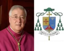 Mons. Juan Antonio Reig Pla y su escudo episcopal