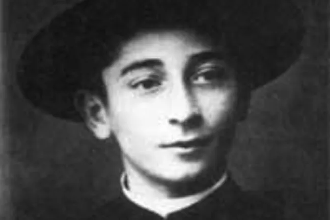 La historia de Rolando Rivi, adolescente proclamado mártir por el Papa Francisco