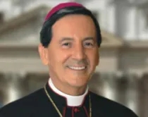 Mons. Rubén Salazar