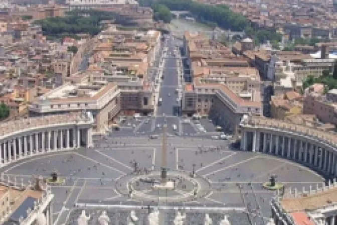 Vaticano: Reenvían a juicio al exmayordomo del Papa y a su cómplice
