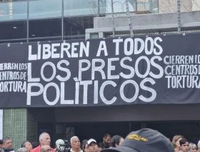 Obispos piden a Maduro que libere a los presos políticos en Navidad