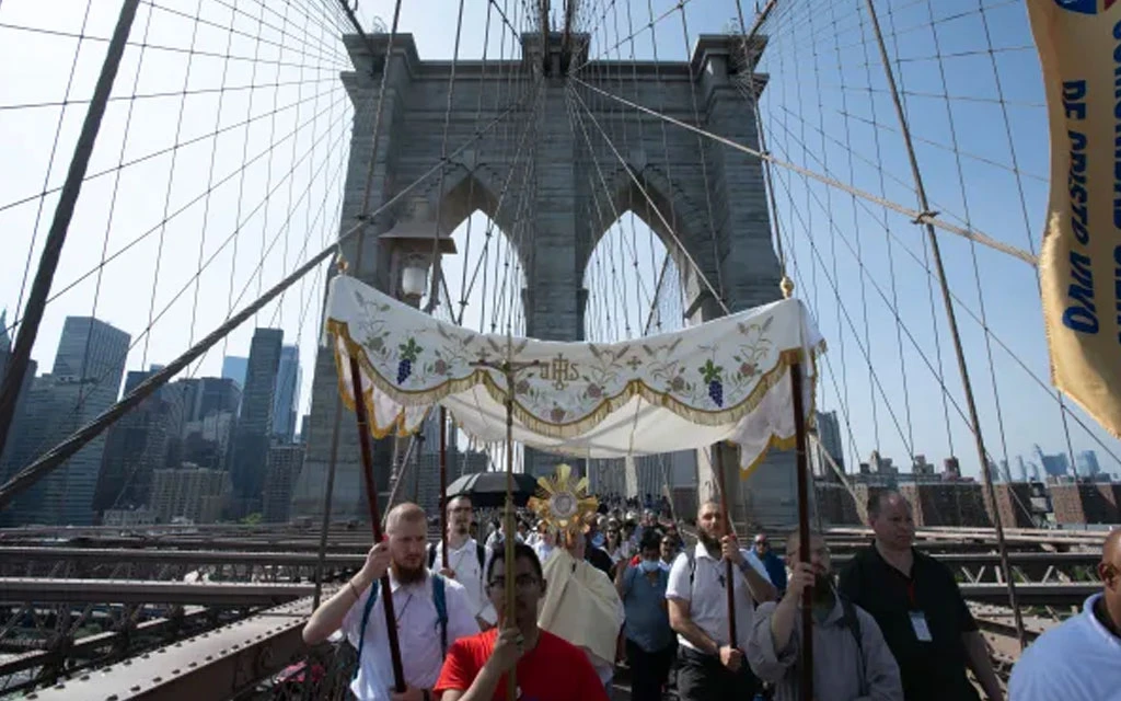 La Procesión Eucarística en el Puente de Brooklyn en Nueva York.?w=200&h=150