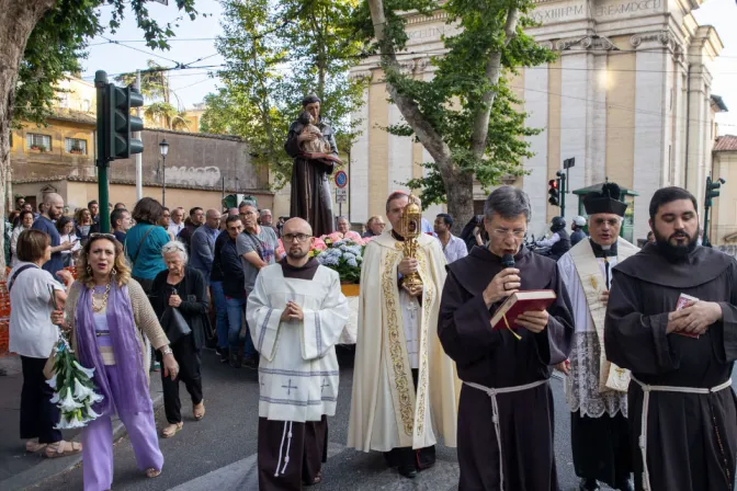 Procesión San Antonio de Padua en Roma 13062024