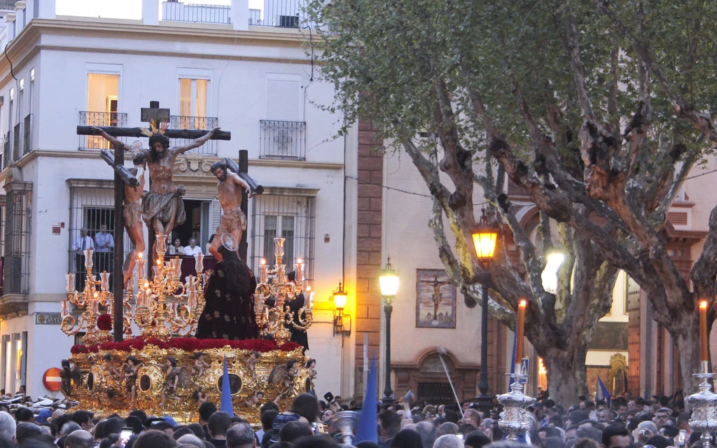 La procesión del Cristo del buen ladrón en Sevilla?w=200&h=150