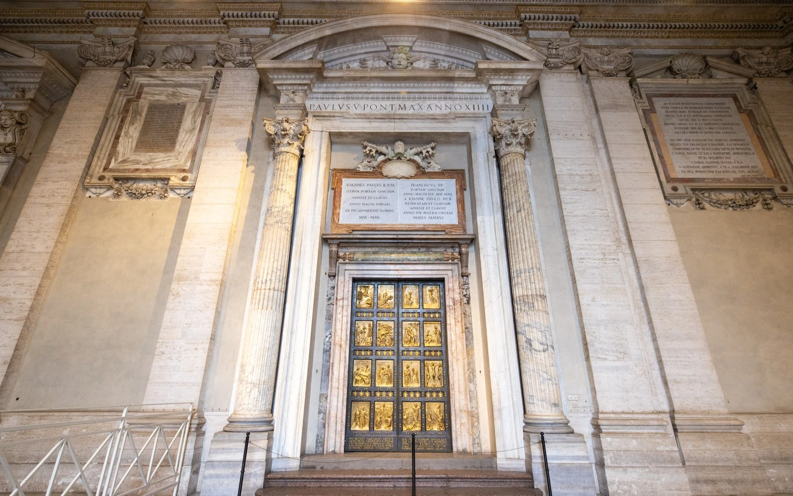 Imagen de la Puerta Santa de la Basílica de San Pedro?w=200&h=150