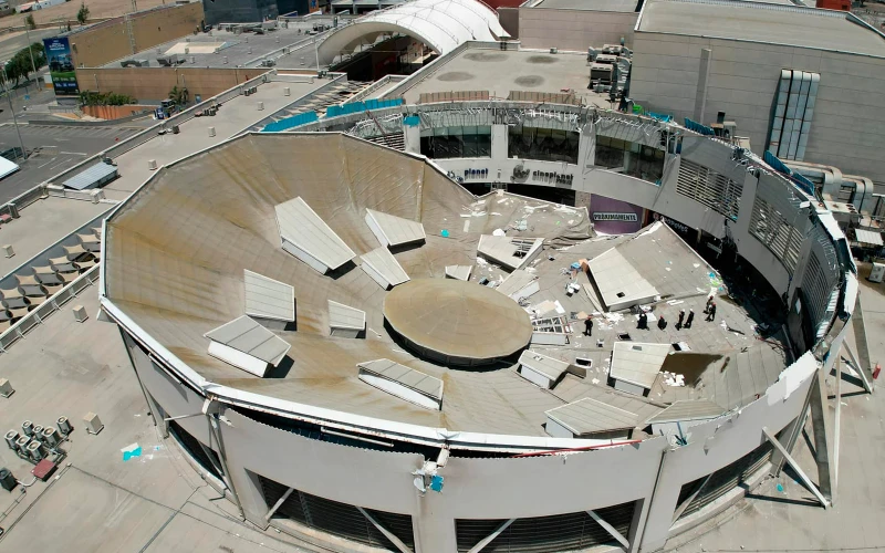 Iglesia Católica se une en oración por víctimas de derrumbe en centro comercial de Perú