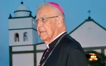 Mons. Roberto Lückert, Arzobispo emérito de Coro.