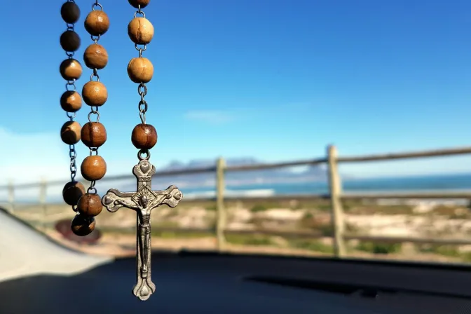 Imagen referencial de un rosario.