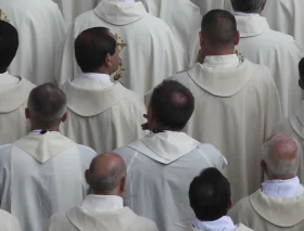 Denuncian destierro de sacerdotes y religiosas extranjeros que trabajaban en Nicaragua