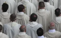 Foto referencial de sacerdotes.