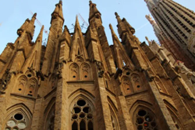 Benedicto XVI valorará belleza litúrgica de La Sagrada Familia en Barcelona