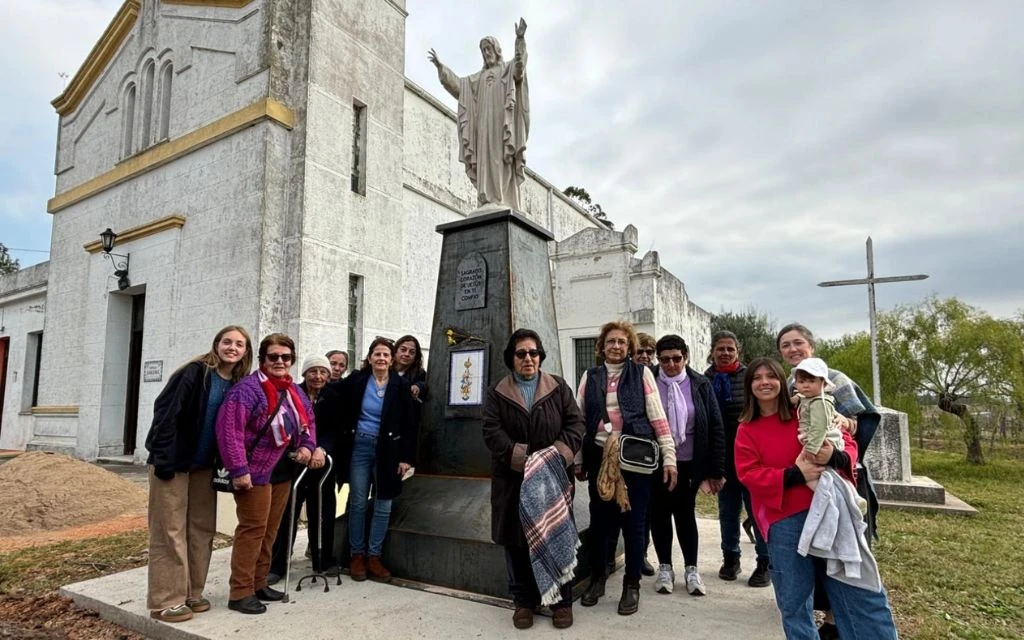 La imagen del Sagrado Corazón de Jesús fue instalada en San Jorge, Uruguay?w=200&h=150