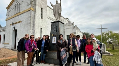 La imagen del Sagrado Corazón de Jesús fue instalada en San Jorge, Uruguay