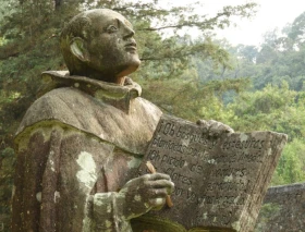 Con estos tres libros podrás conocer mejor al poeta místico San Juan de la Cruz