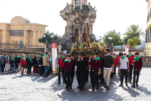 Young people carrying in procession the image of St. Pelagio. Credit: Courtesy of Diocese of Córdoba