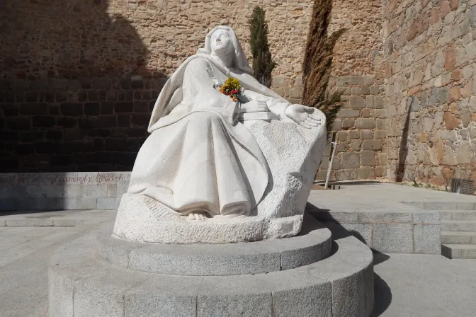 7 universidades de España nombrarán doctora honoris causa a Santa Teresa de Jesús